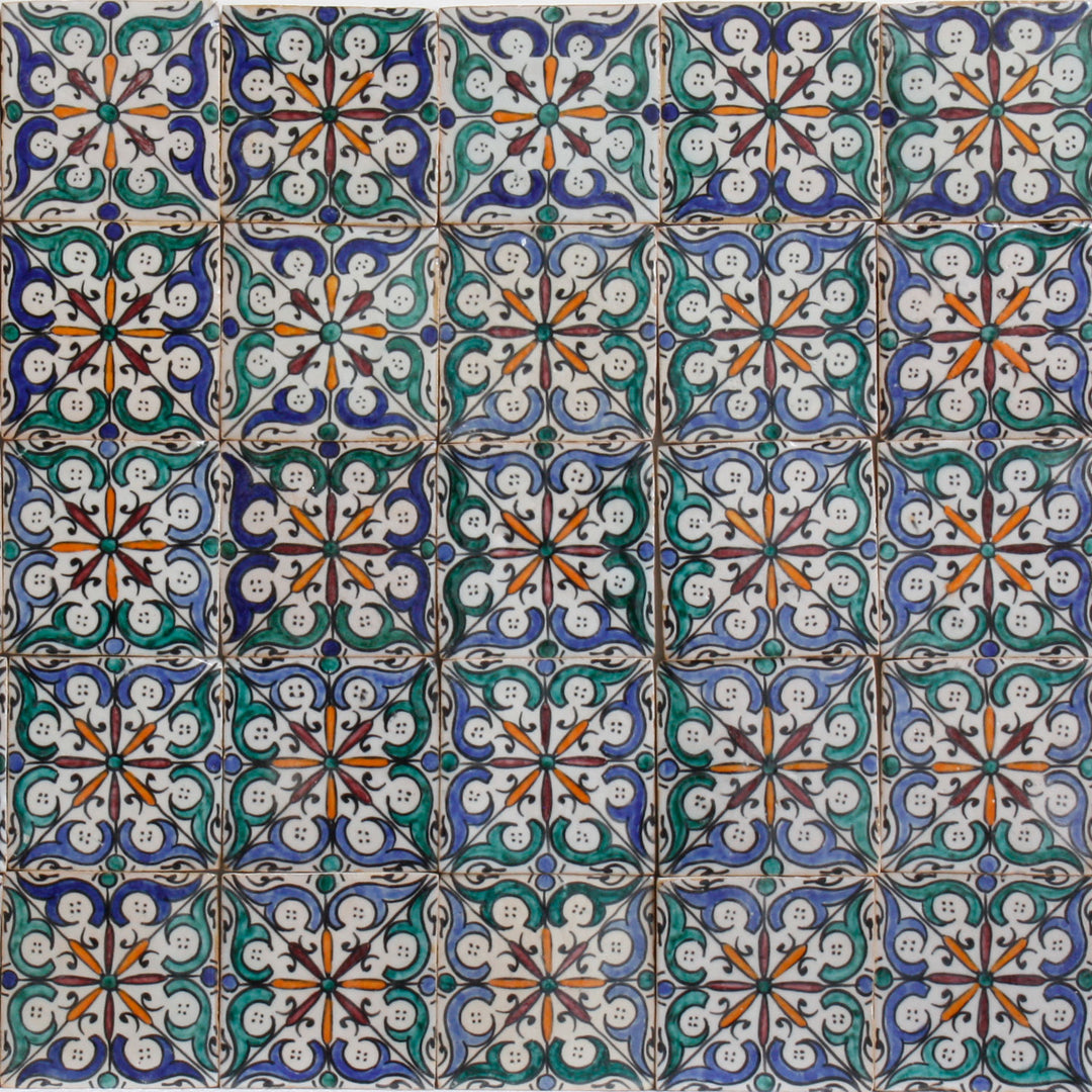 Piastrella dipinta a mano – etnica