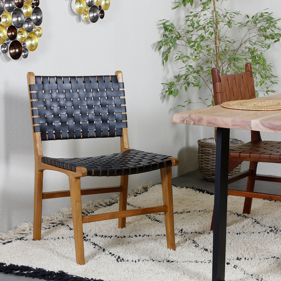 Sedia per sala da pranzo in pelle nera