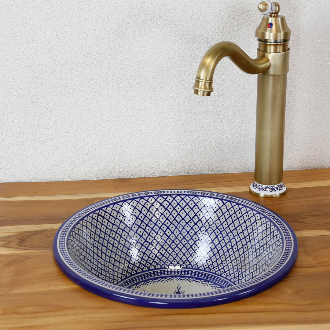Lavabo in ceramica