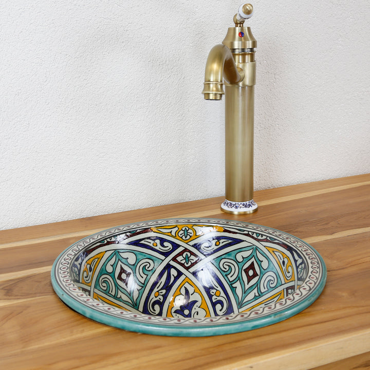 Lavabo in ceramica per il bagno