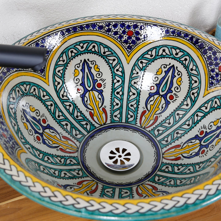 Lavabo in ceramica per il bagno