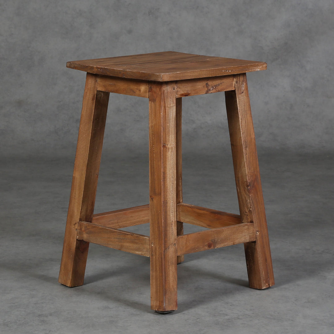 Sgabello in teak Remo