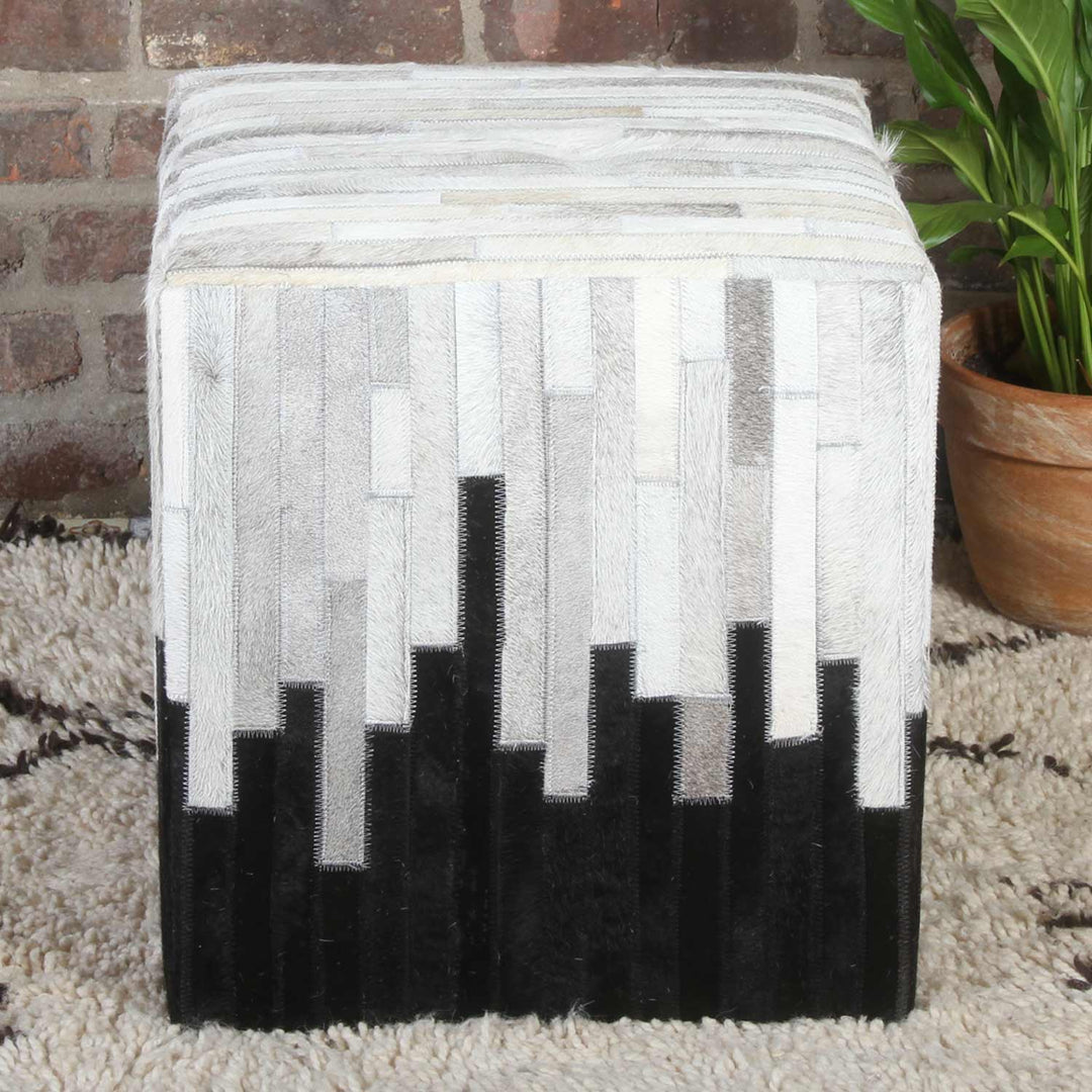 Sgabello in pelliccia patchwork Sunil