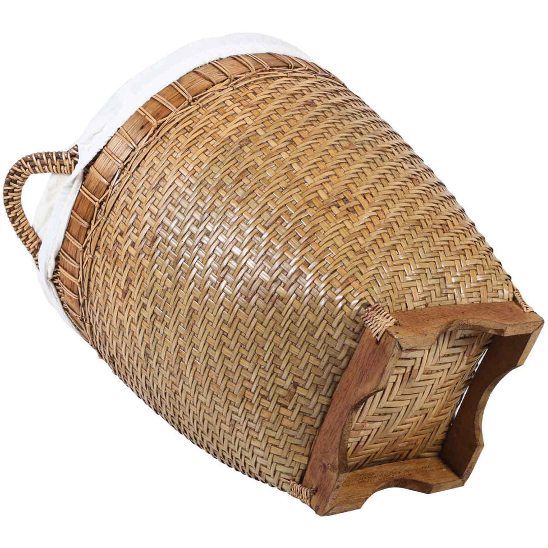 Portabiancheria Lea in rattan con manico