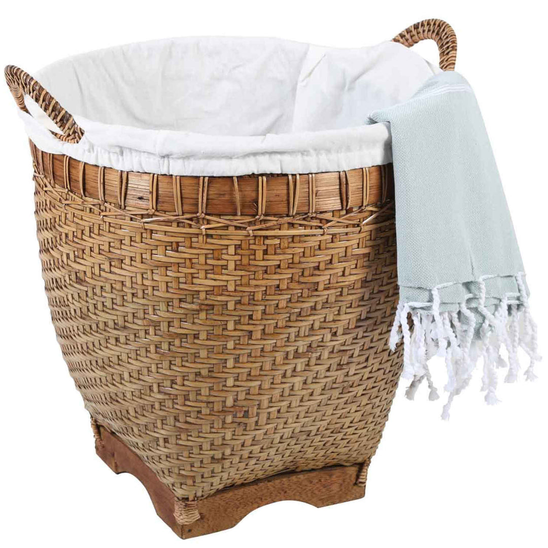 Portabiancheria Lea in rattan con manico
