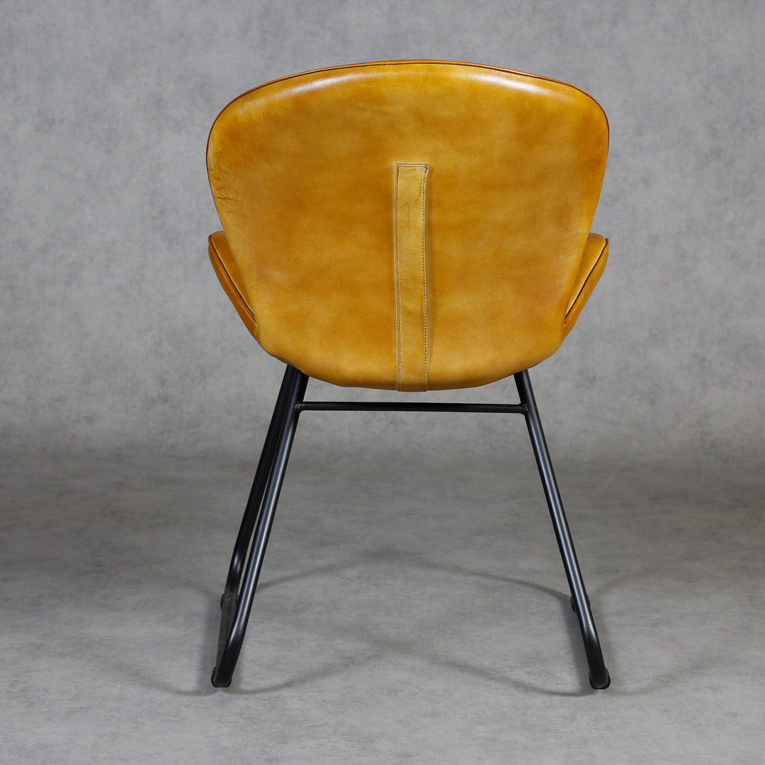 Sedia per sala da pranzo in pelle marrone cognac