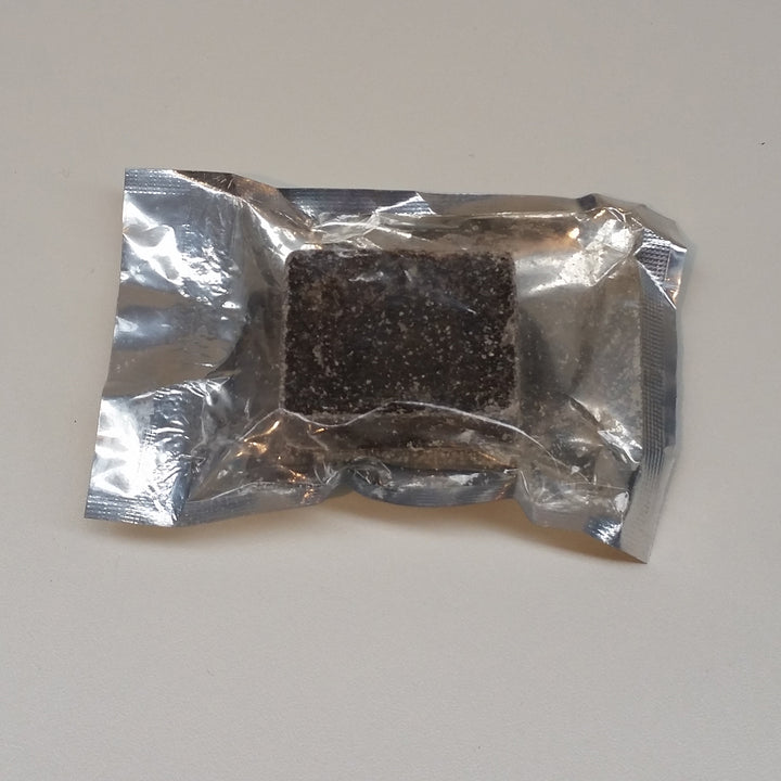 Pietra profumata orientale Muschio Nero