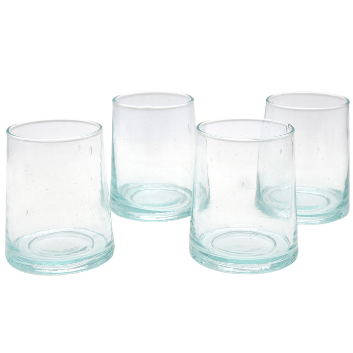 Bicchiere da cocktail dal design trasparente: forma conica, leggero e realizzato a mano