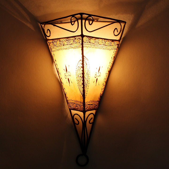 Lampada da parete Emrah in pelle naturale