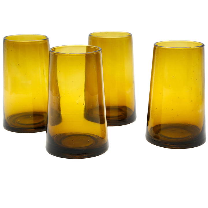 Bicchieri marrone miele con latte macchiato a strati e caffè freddo, ideali per l'uso quotidiano o per gli ospiti