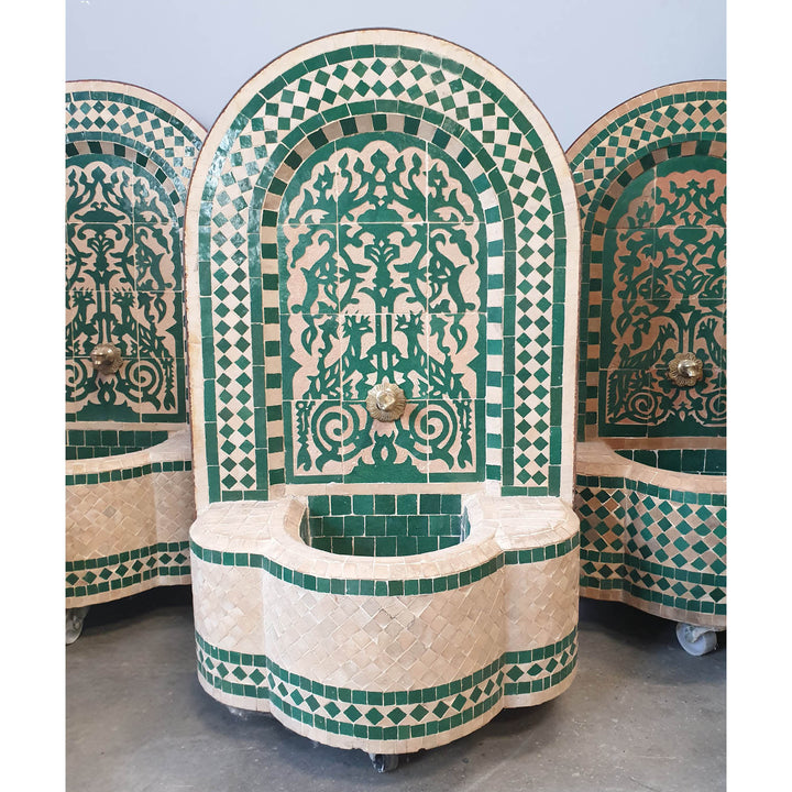 Fontana in mosaico del Marocco Asfor Green