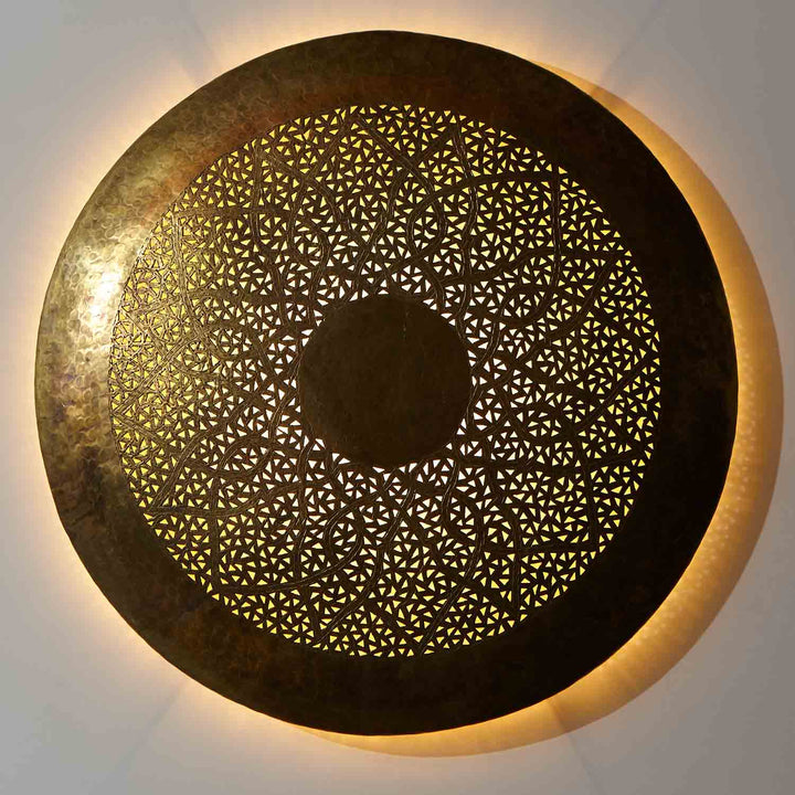 Lampada da parete Hilal in ottone