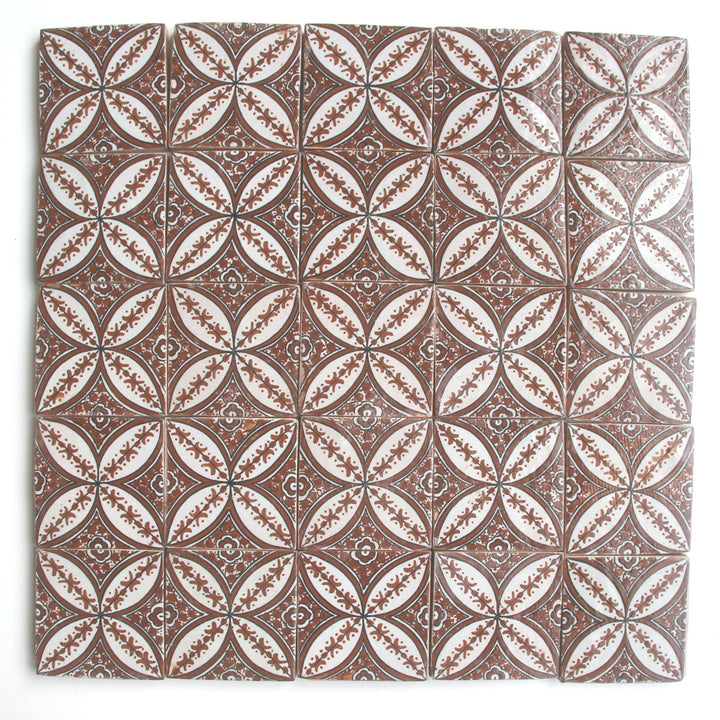 Piastrella dipinta a mano – Ceramica di campagna mediterranea