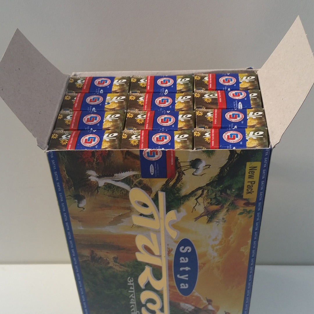 Bastoncini di incenso Satya Natural Agarbatti Big Box